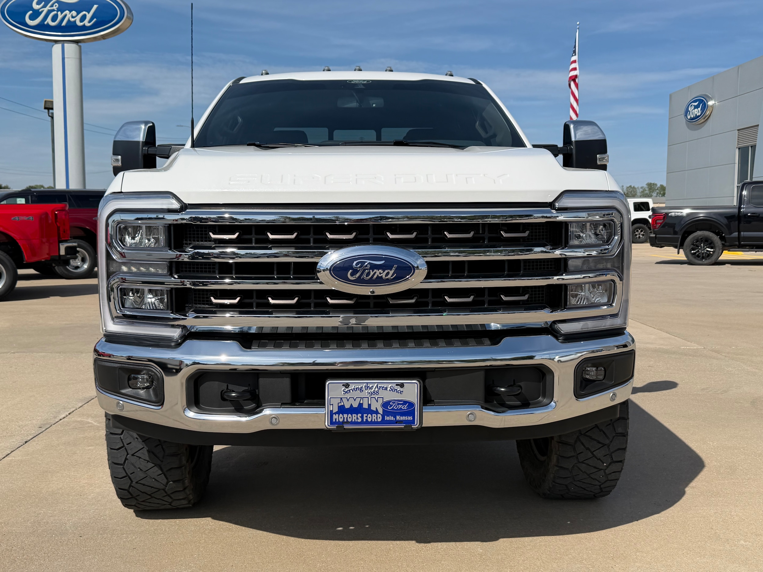 Used 2025 Ford F-350 Super Duty King Ranch with VIN 1FT8W3BT3SEC00788 for sale in Kansas City