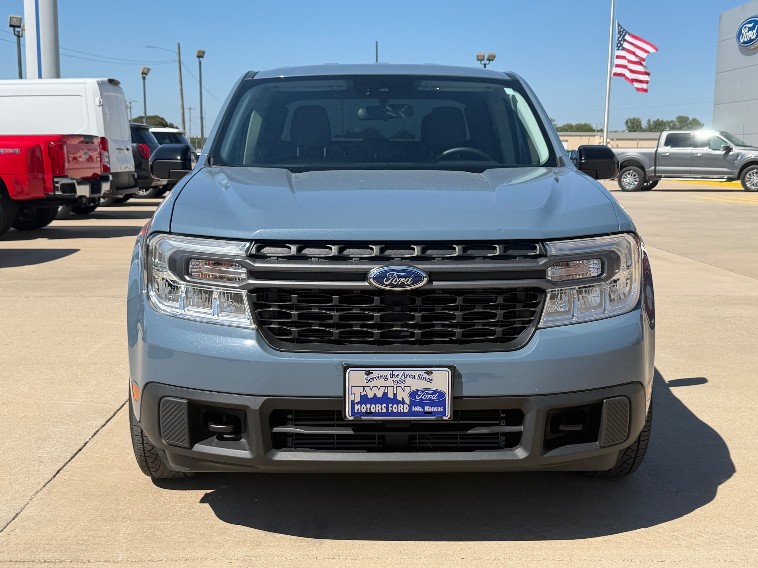 Used 2024 Ford Maverick XLT with VIN 3FTTW8J97RRA27247 for sale in Kansas City