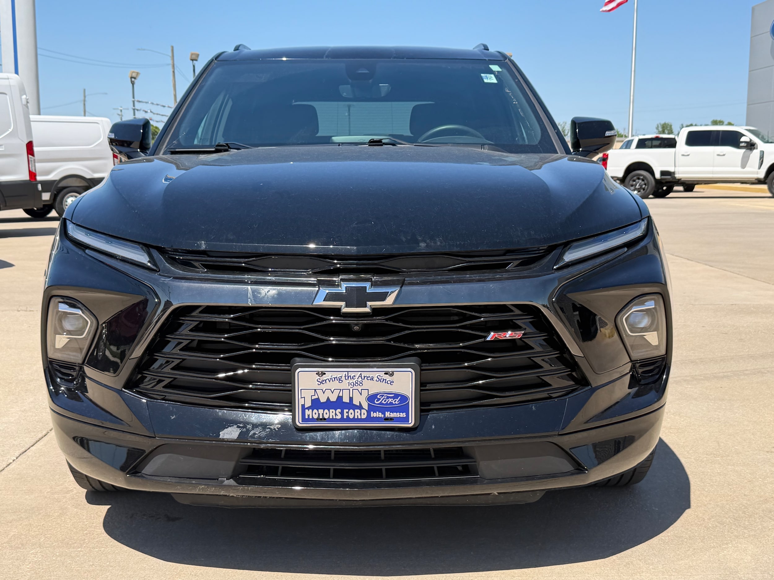 Used 2024 Chevrolet Blazer RS with VIN 3GNKBKRS7RS165690 for sale in Kansas City
