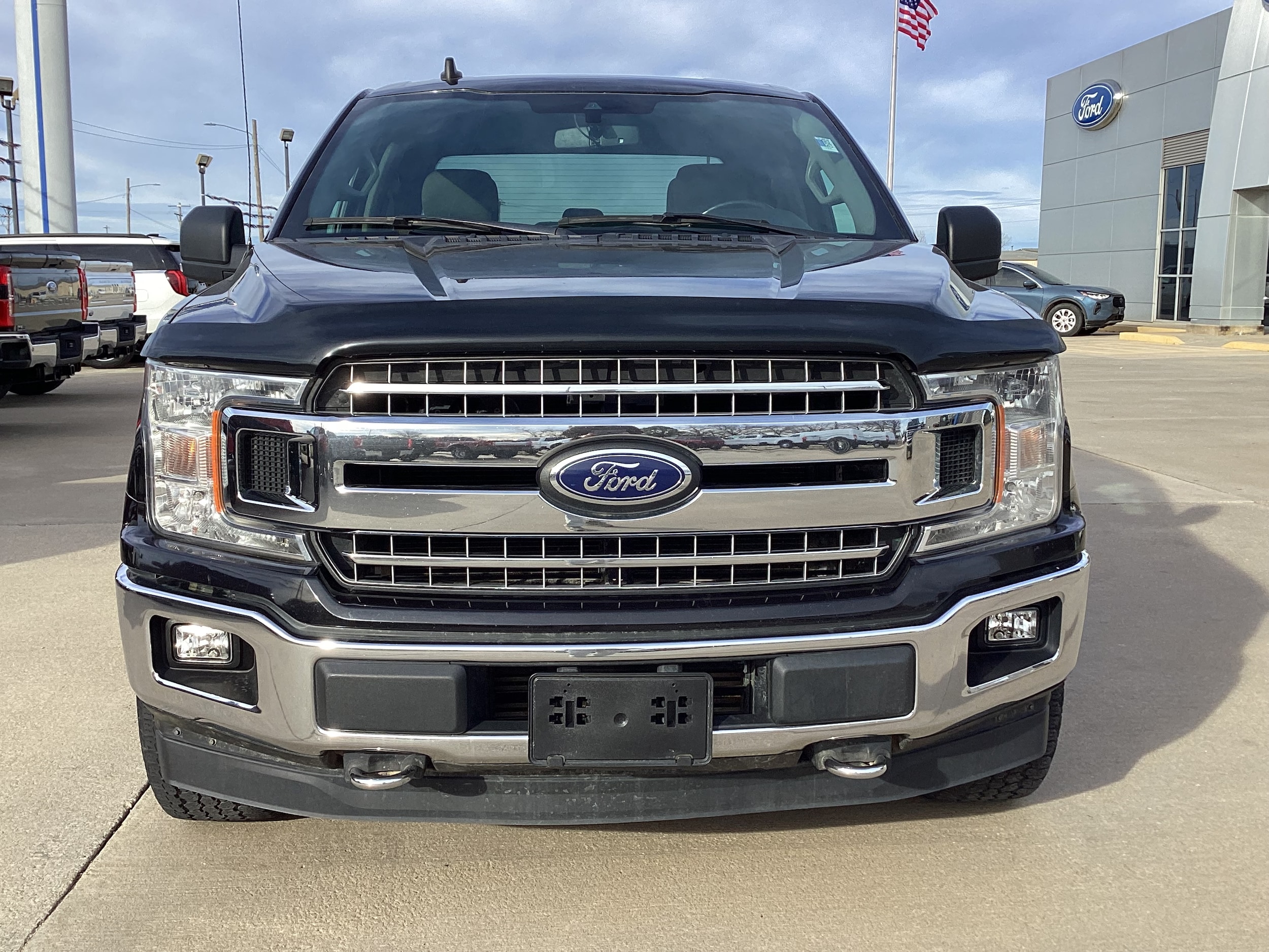 Used 2019 Ford F-150 XLT with VIN 1FTEW1EP6KFB66975 for sale in Kansas City