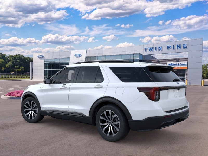 2026 Ford Explorer ST-Line - Photo 6