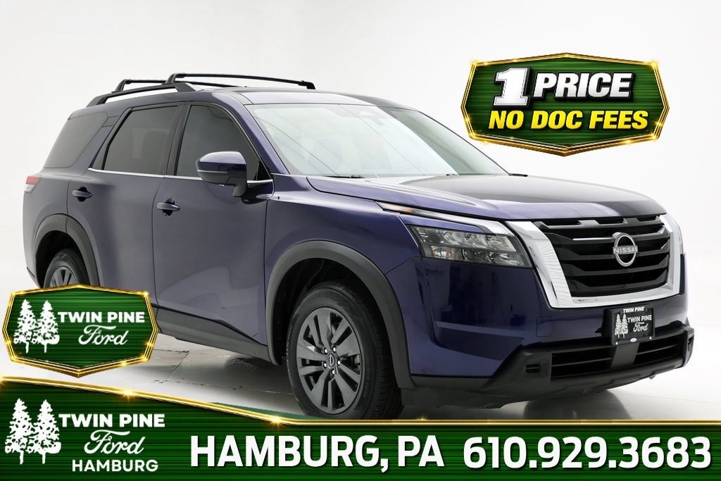 Used 2023 Nissan Pathfinder SV SUV