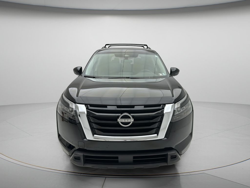 Used 2024 Nissan Pathfinder SV SUV
