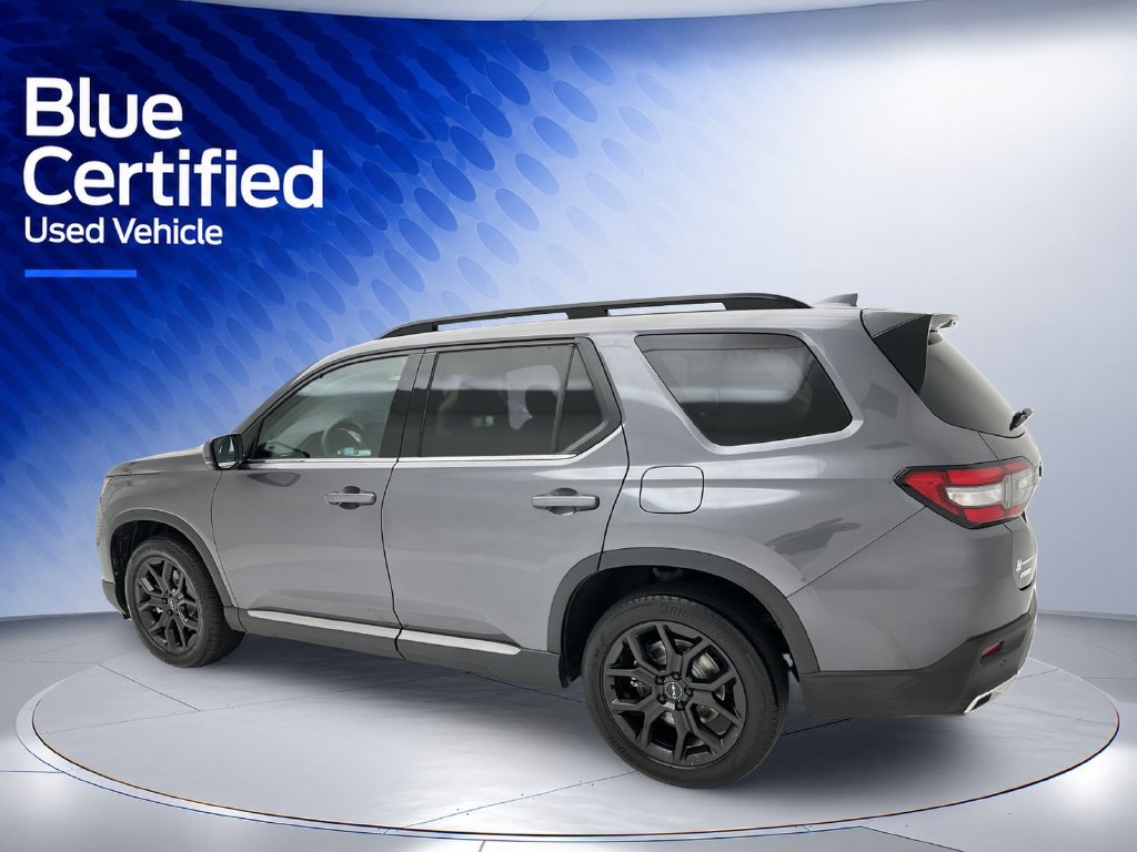 Certified 2025 Honda Pilot Touring SUV
