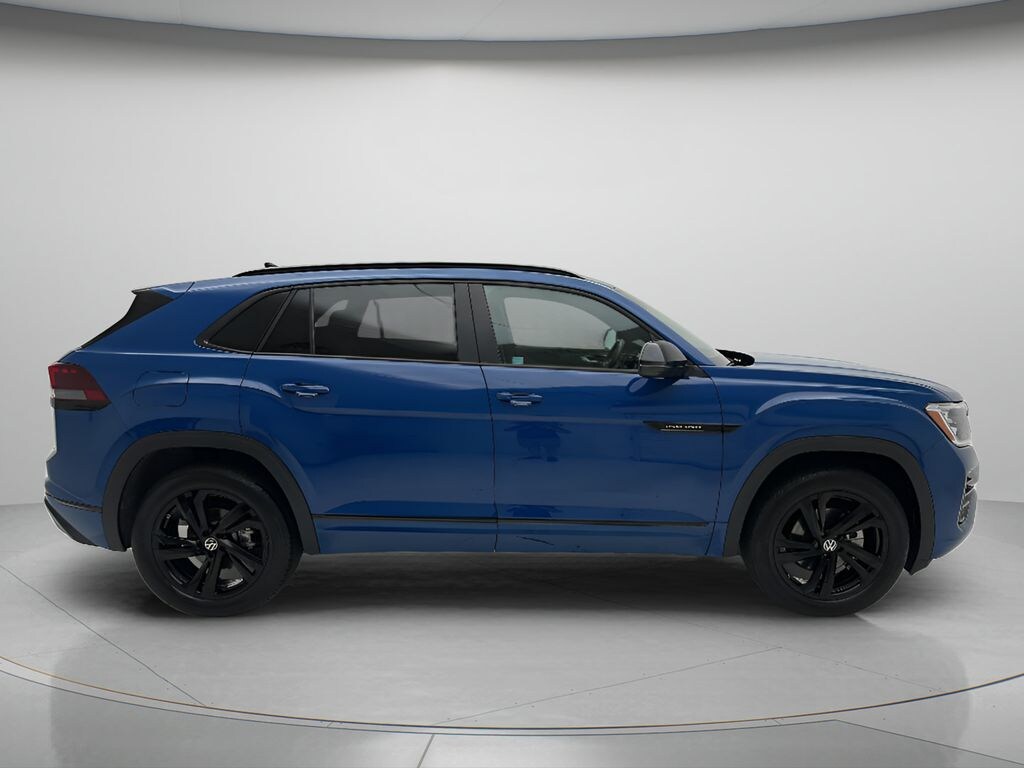 Used 2025 Volkswagen Atlas Cross Sport 2.0T SEL R-Line Black SUV