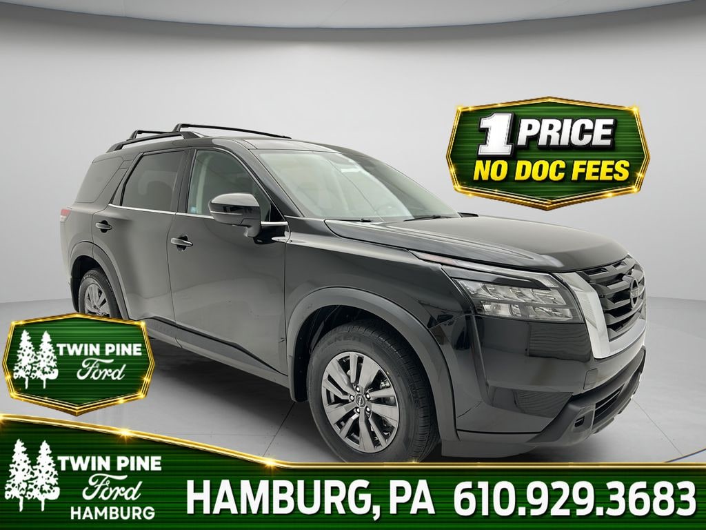 Used 2024 Nissan Pathfinder SV SUV