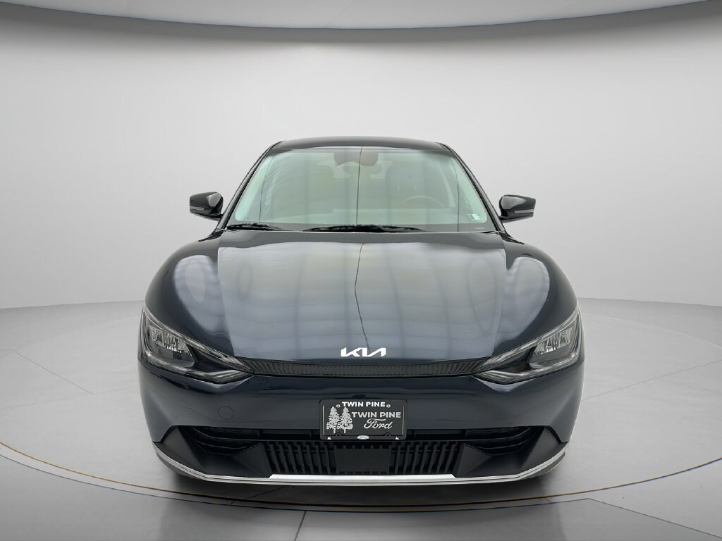 Used 2024 Kia