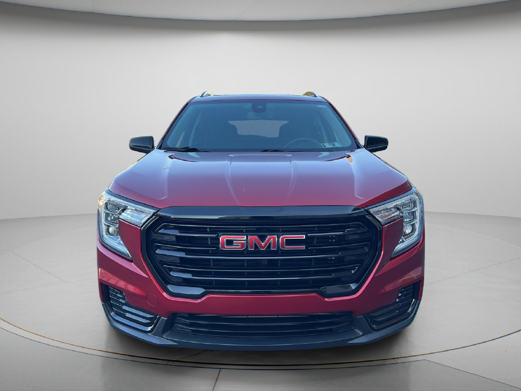 Used 2023 GMC Terrain SLE SUV