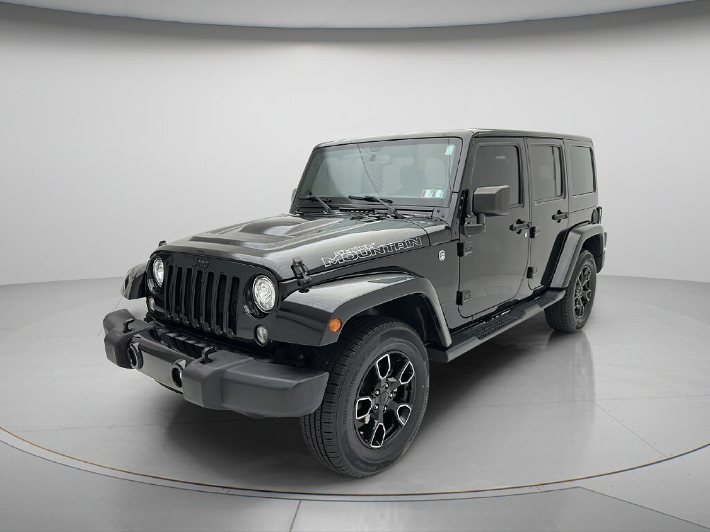 Used 2017 Jeep Wrangler Unlimited Sahara SUV