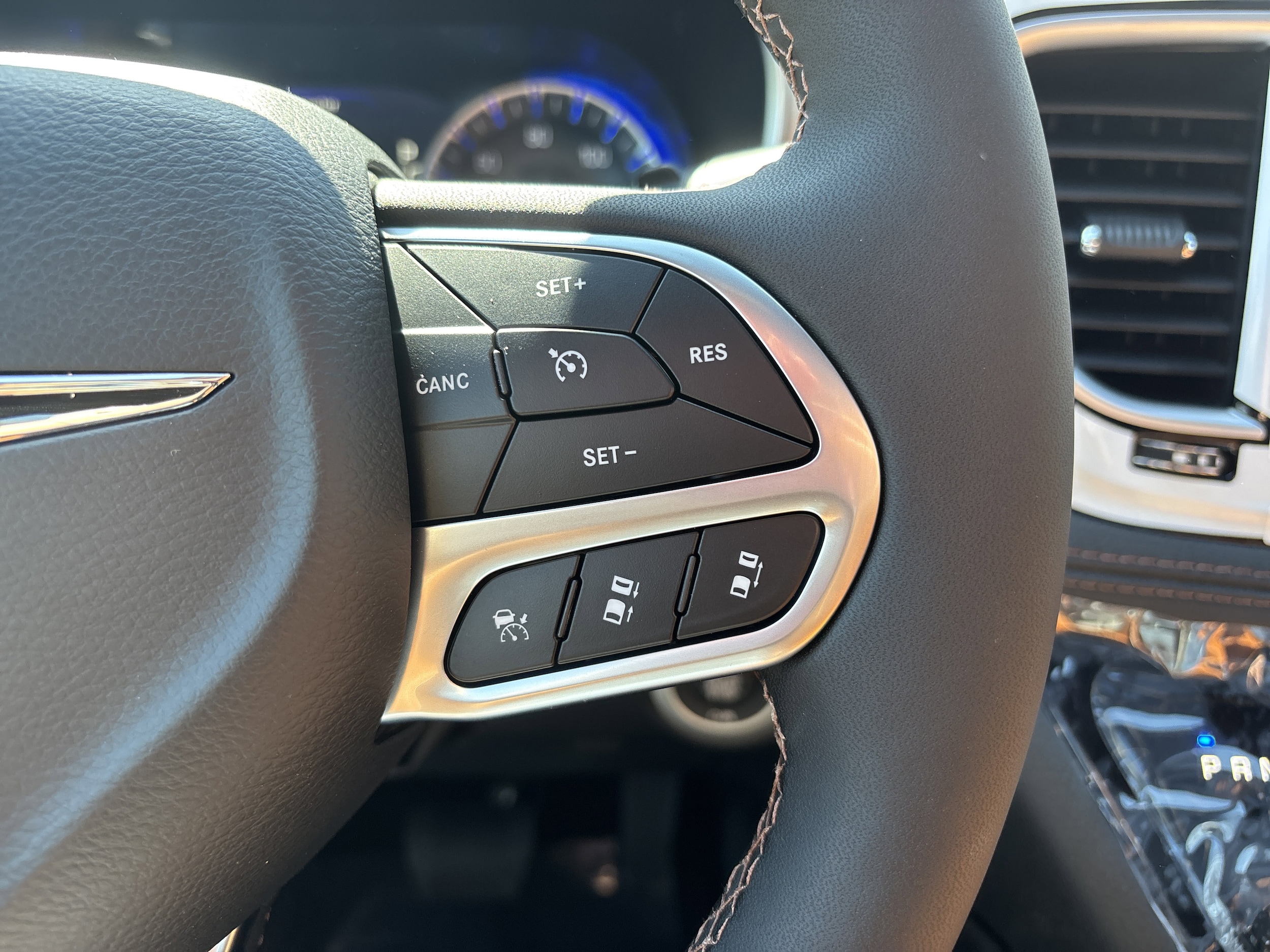 2026 Chrysler Pacifica Pinnacle - Photo 28