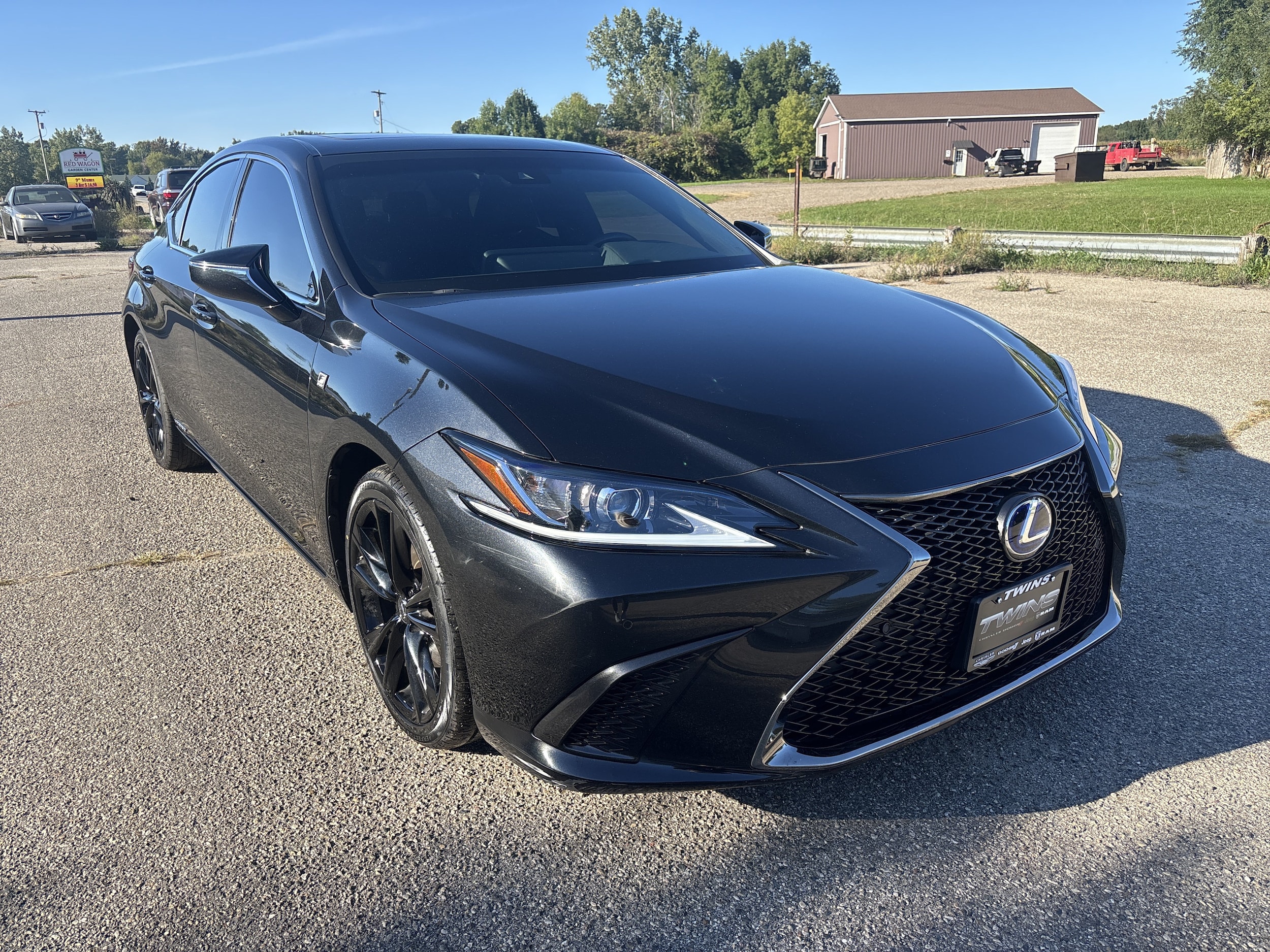 2022 Lexus ES Hybrid 300h F SPORT