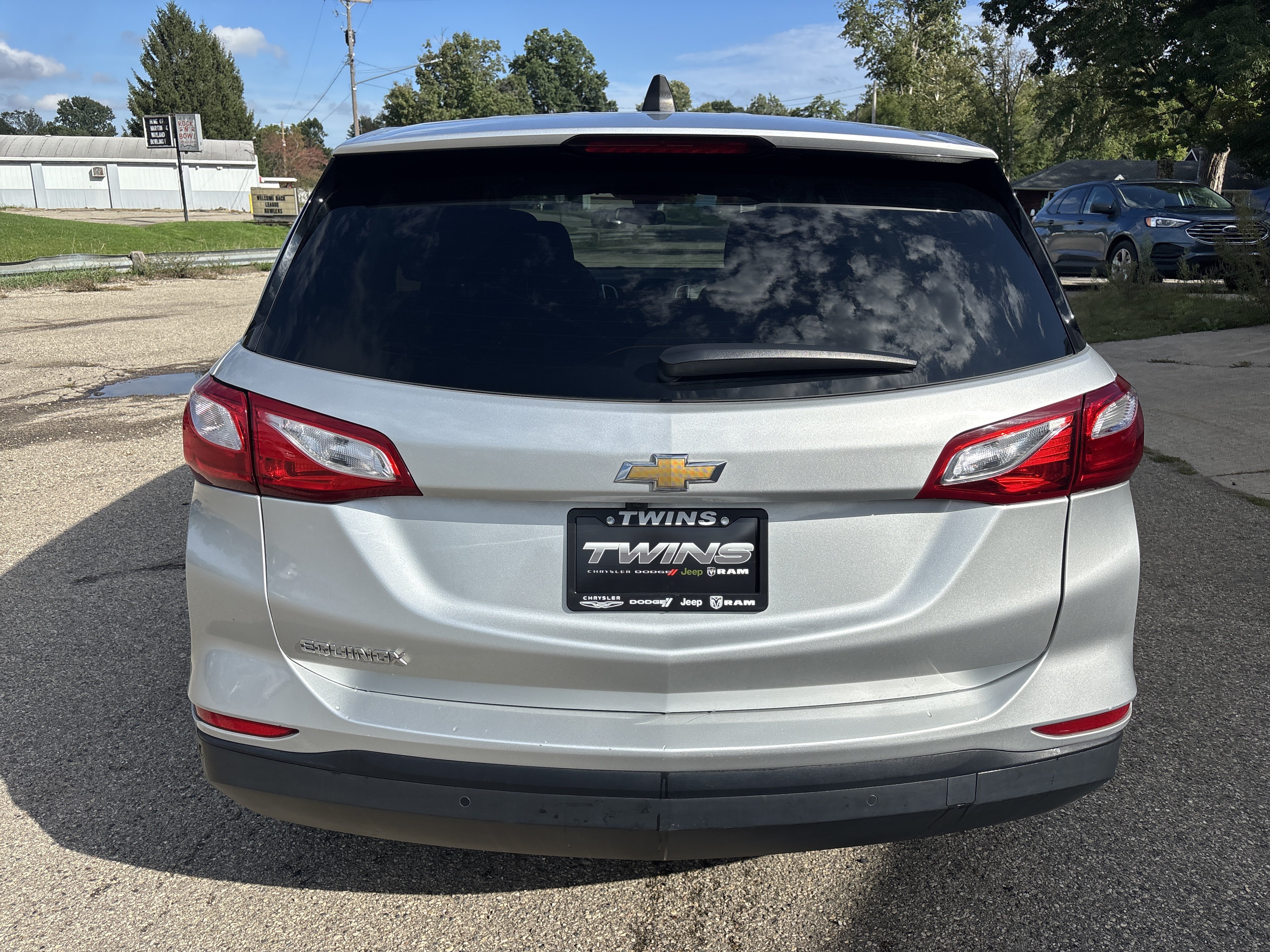 Used 2021 Chevrolet Equinox LS FWD LS w/1FL