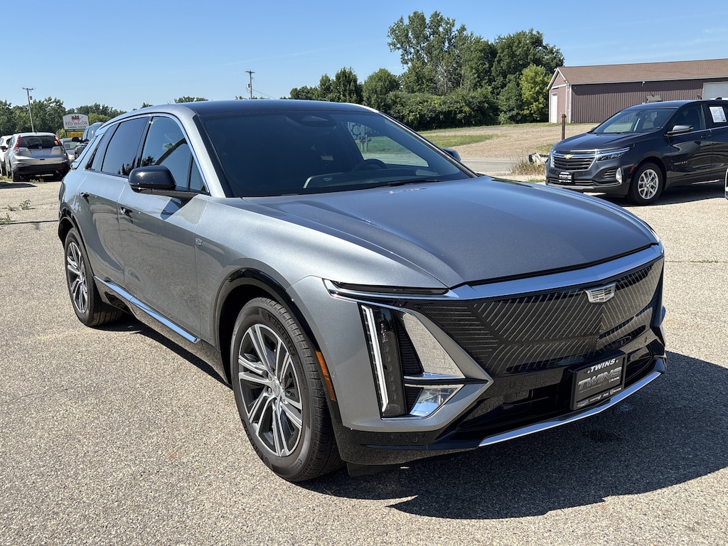 Used 2024 Cadillac Lyriq Luxury Luxury w/1SD