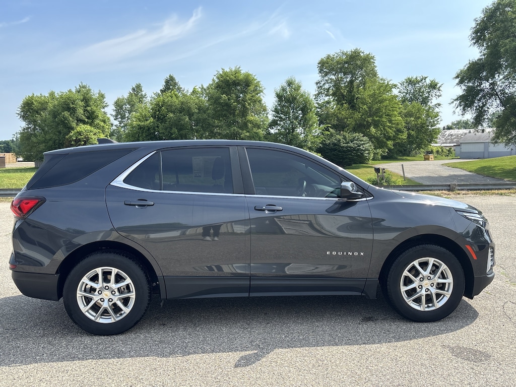 Used 2022 Chevrolet Equinox LT FWD LT w/1LT