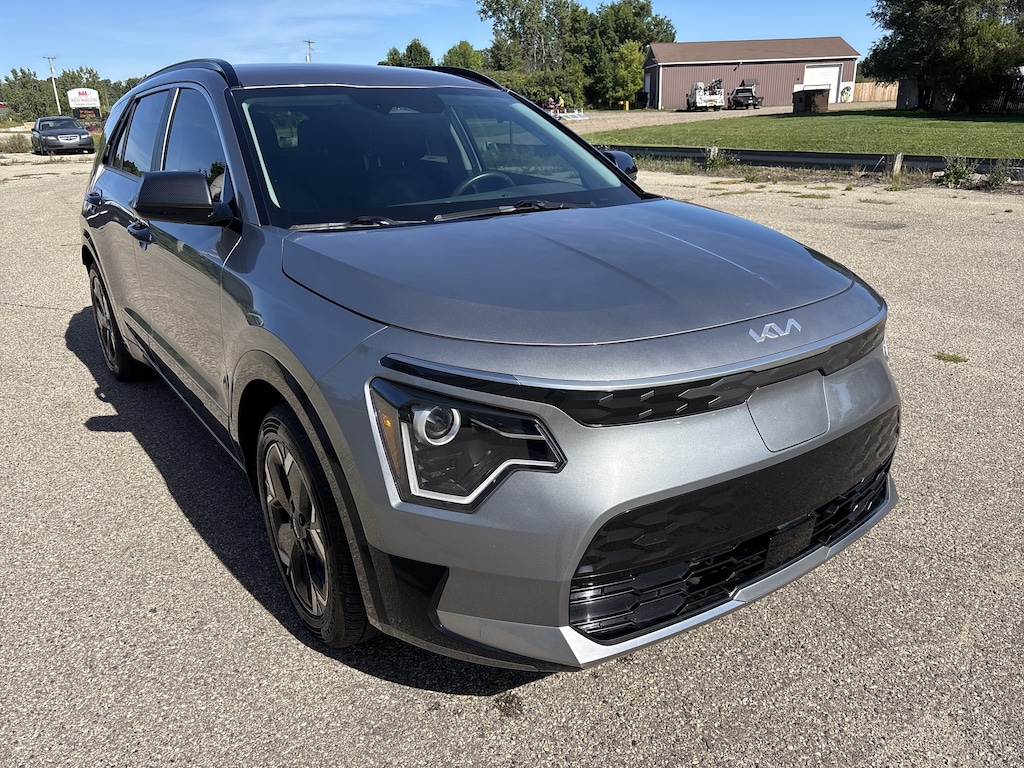Used 2023 Kia Niro EV Wind Wind