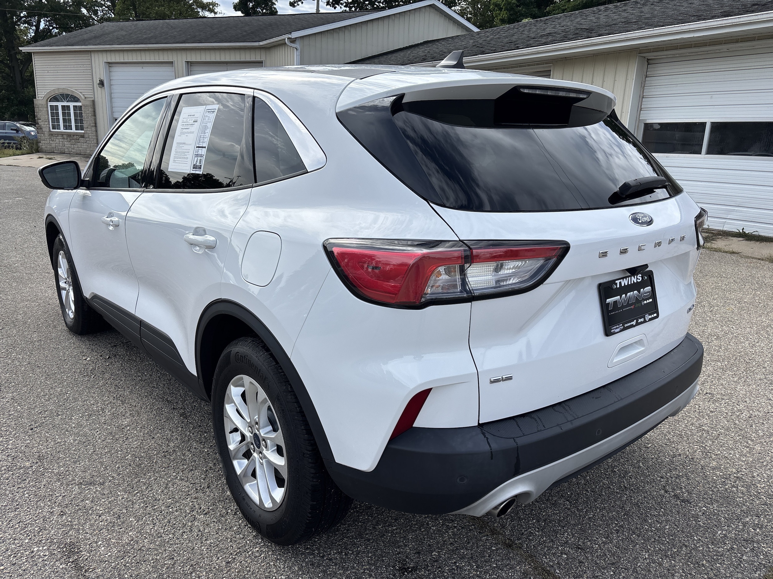 Used 2021 Ford Escape SE with VIN 1FMCU9G62MUA58301 for sale in Wayland, MI