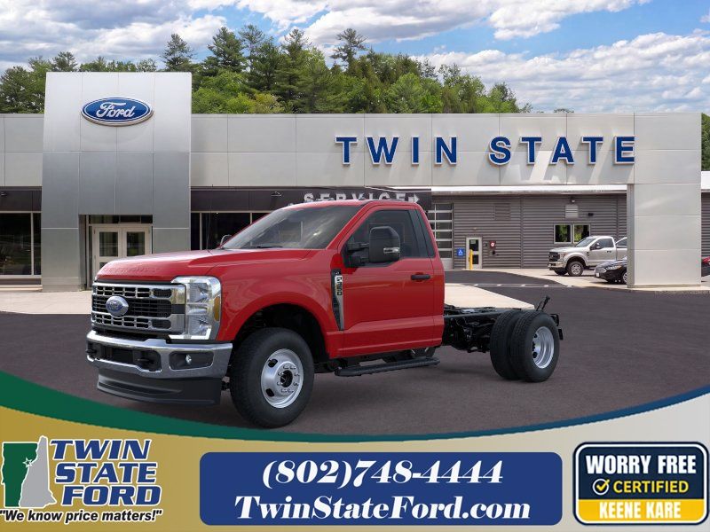  Ford F-350 Chassis