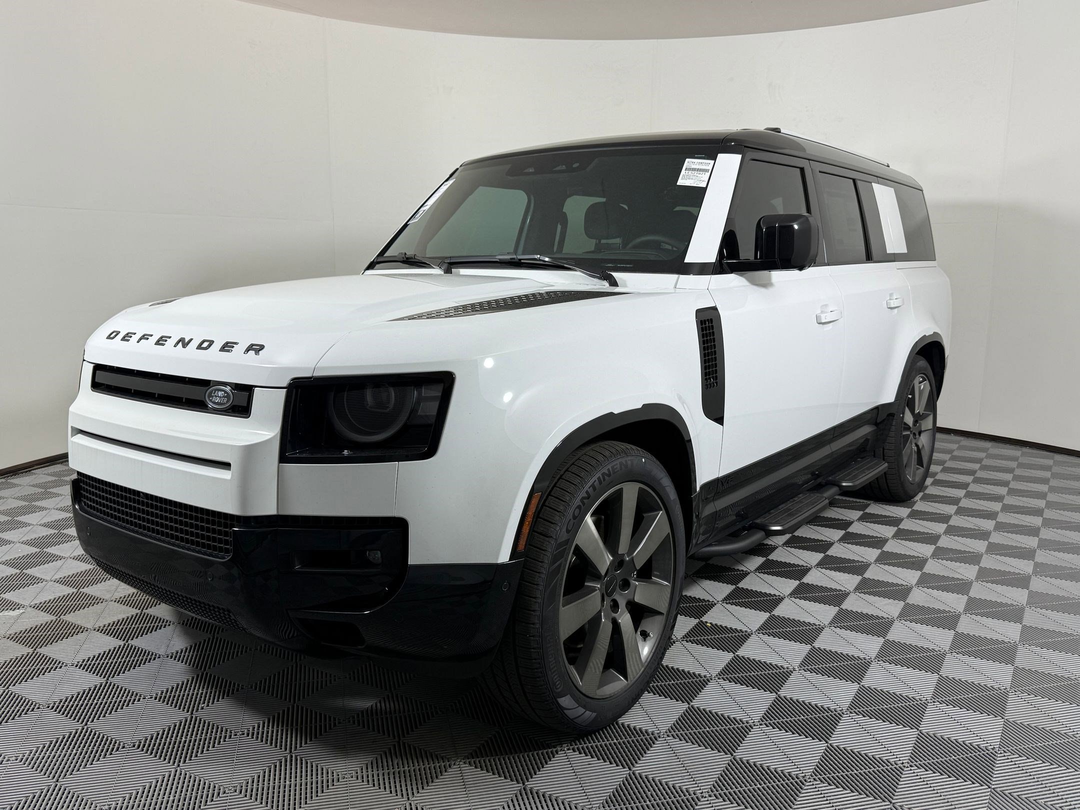 2026 Land Rover Defender 130