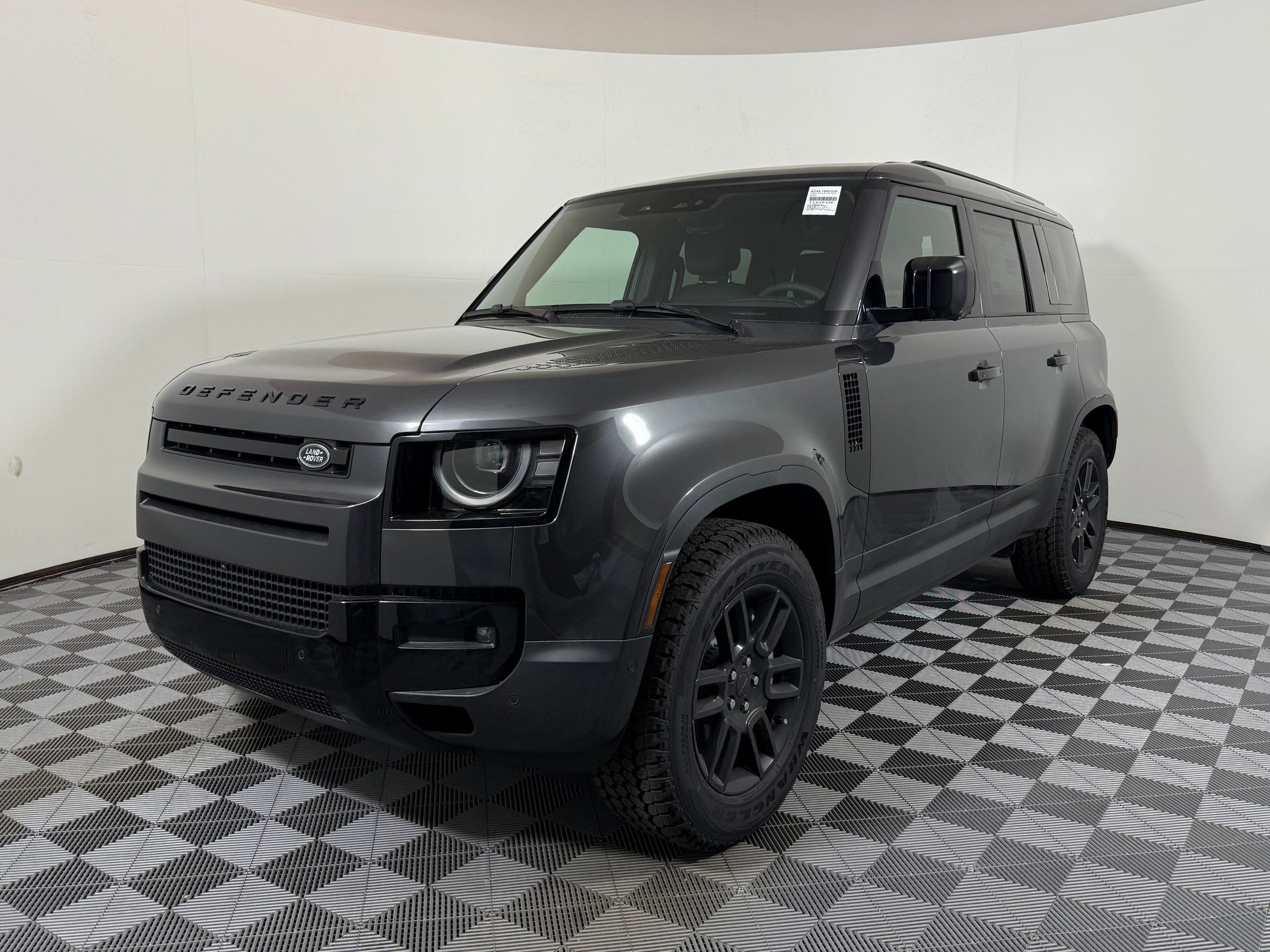 2026 Land Rover Defender 110