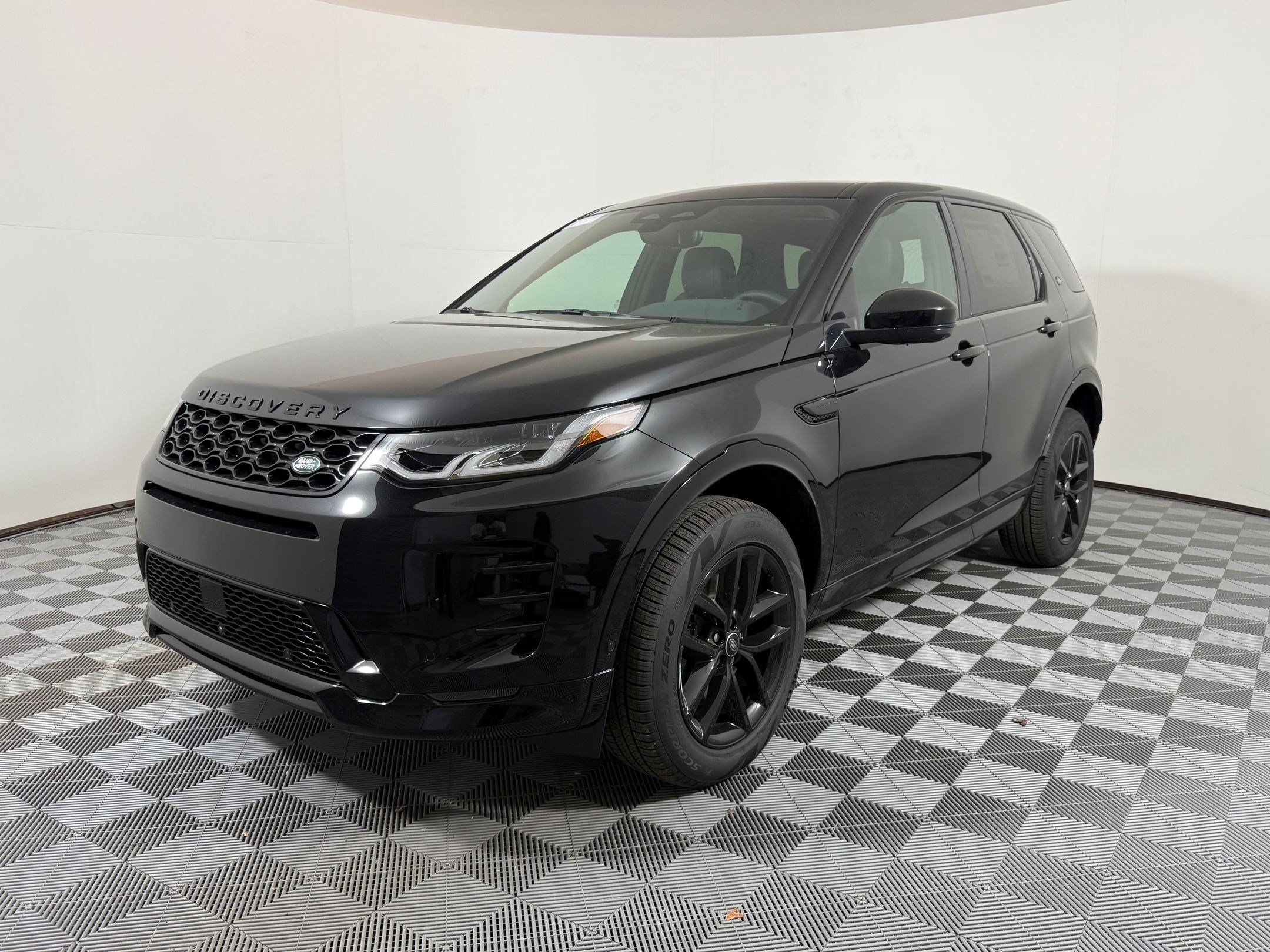 2026 Land Rover Discovery Sport