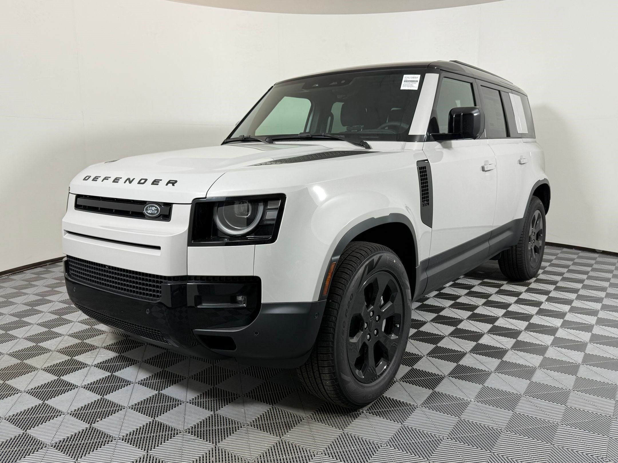 2026 Land Rover Defender