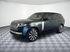 2027 Land Rover Range Rover P615 SV SUV