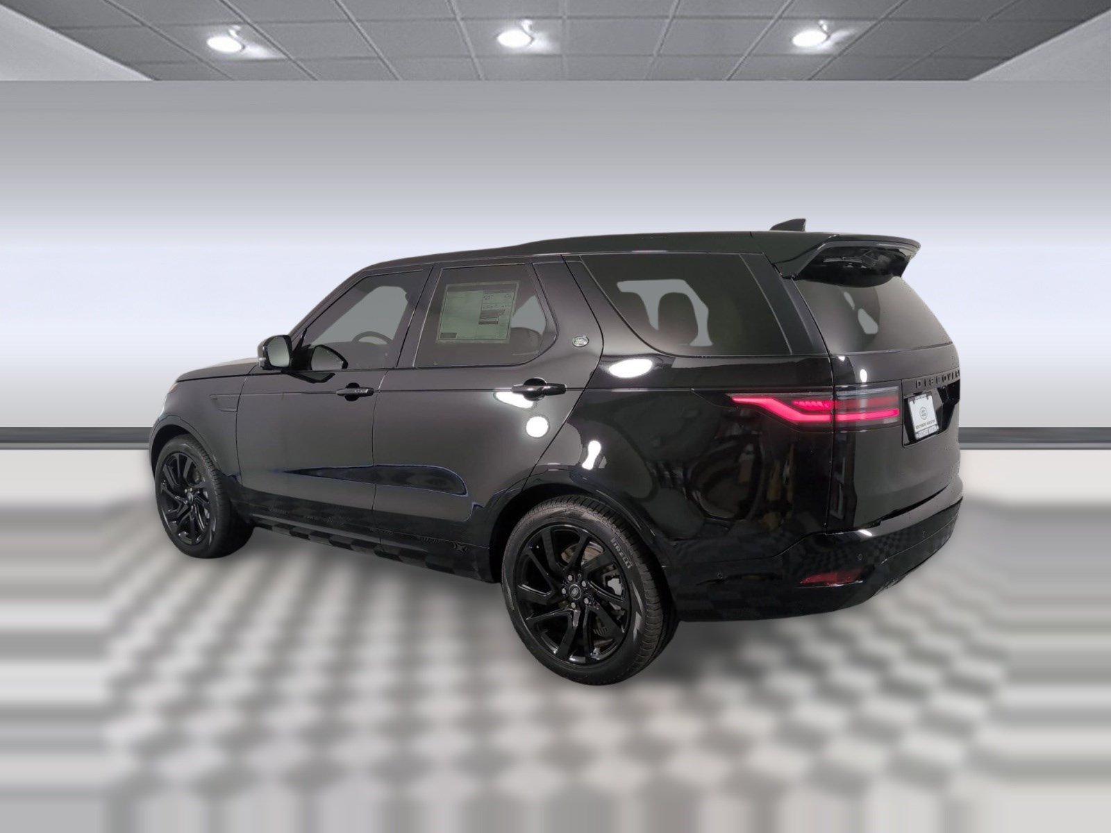 Certified 2025 Land Rover Discovery Dynamic SE SUV