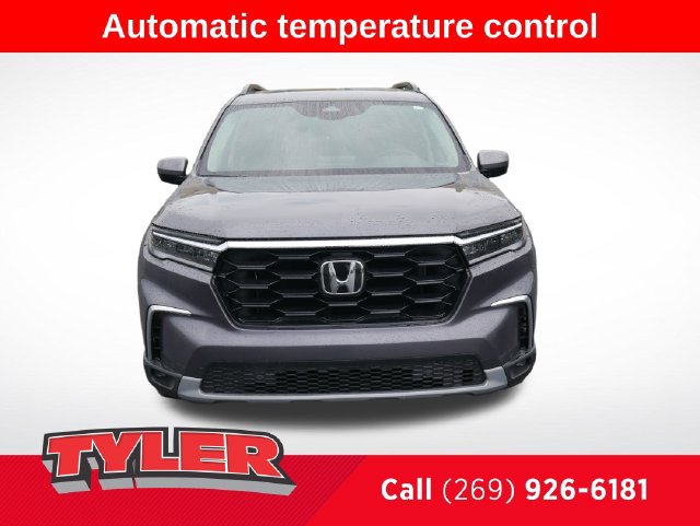 Certified 2024 Honda Pilot Touring Touring AWD