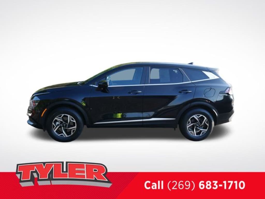 Used 2024 Kia Sportage LX SUV