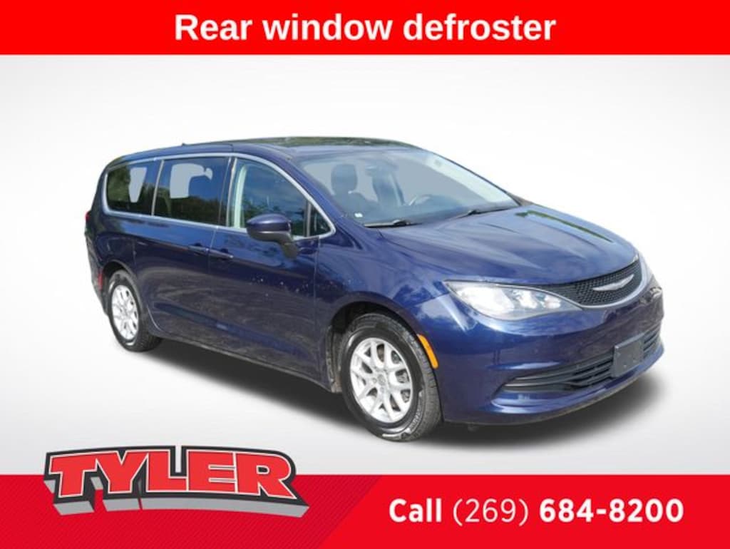 Used 2017 Chrysler Pacifica LX Minivan/Van