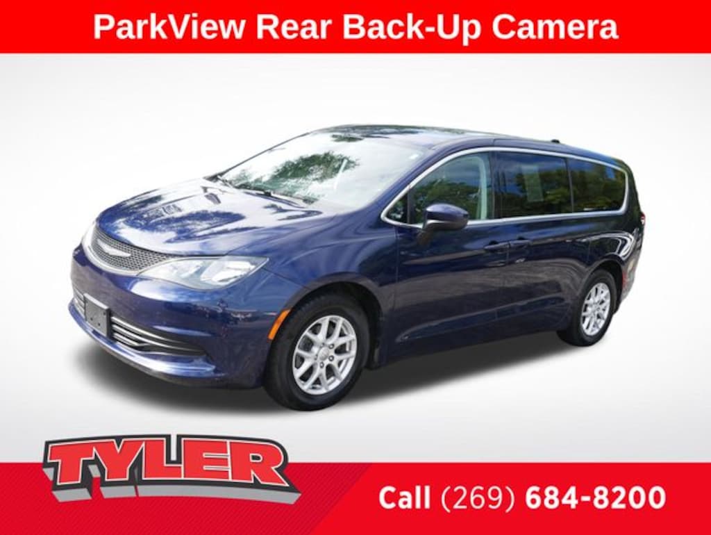 Used 2017 Chrysler Pacifica LX Minivan/Van