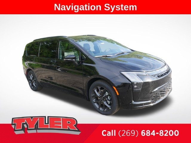 2027 Chrysler Pacifica Passenger Van 