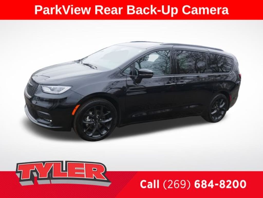 Used 2025 Chrysler Pacifica Limited Minivan/Van