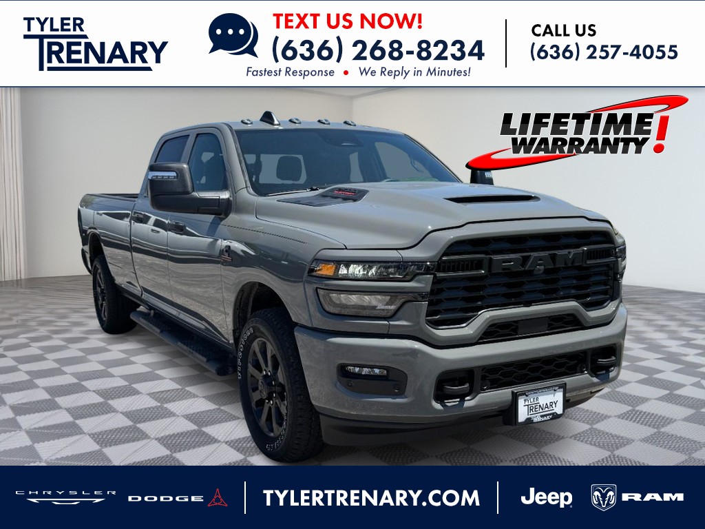 2026 Ram 2500 BLACK EXPRESS CREW CAB 4X2 8' BOX Pickup