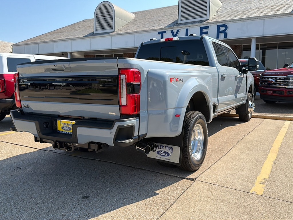 New 2026 Ford F-350 Platinum