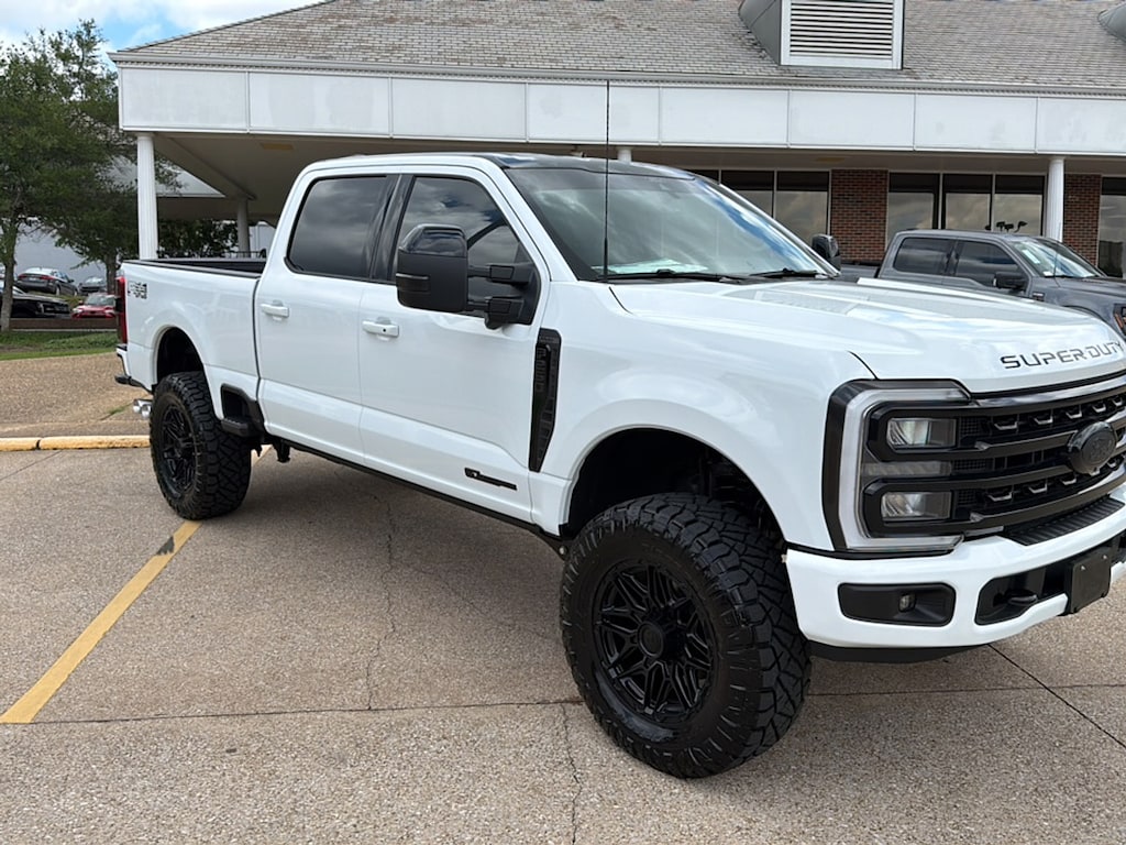 New 2026 Ford F-250 Lariat TRUCK