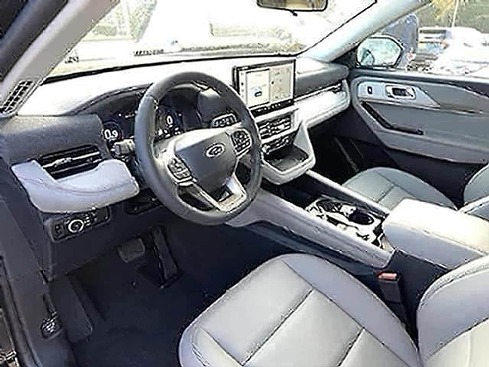 2026 Ford Explorer Active - Photo 16