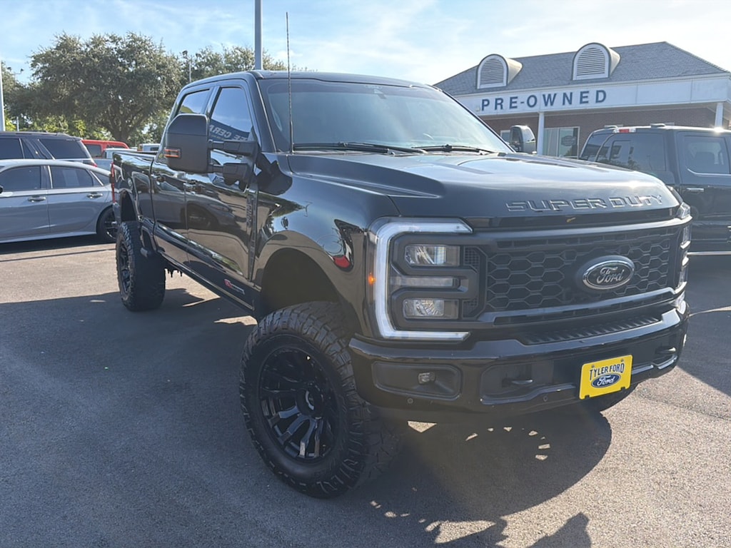 Used 2024 Ford F-250 Lariat