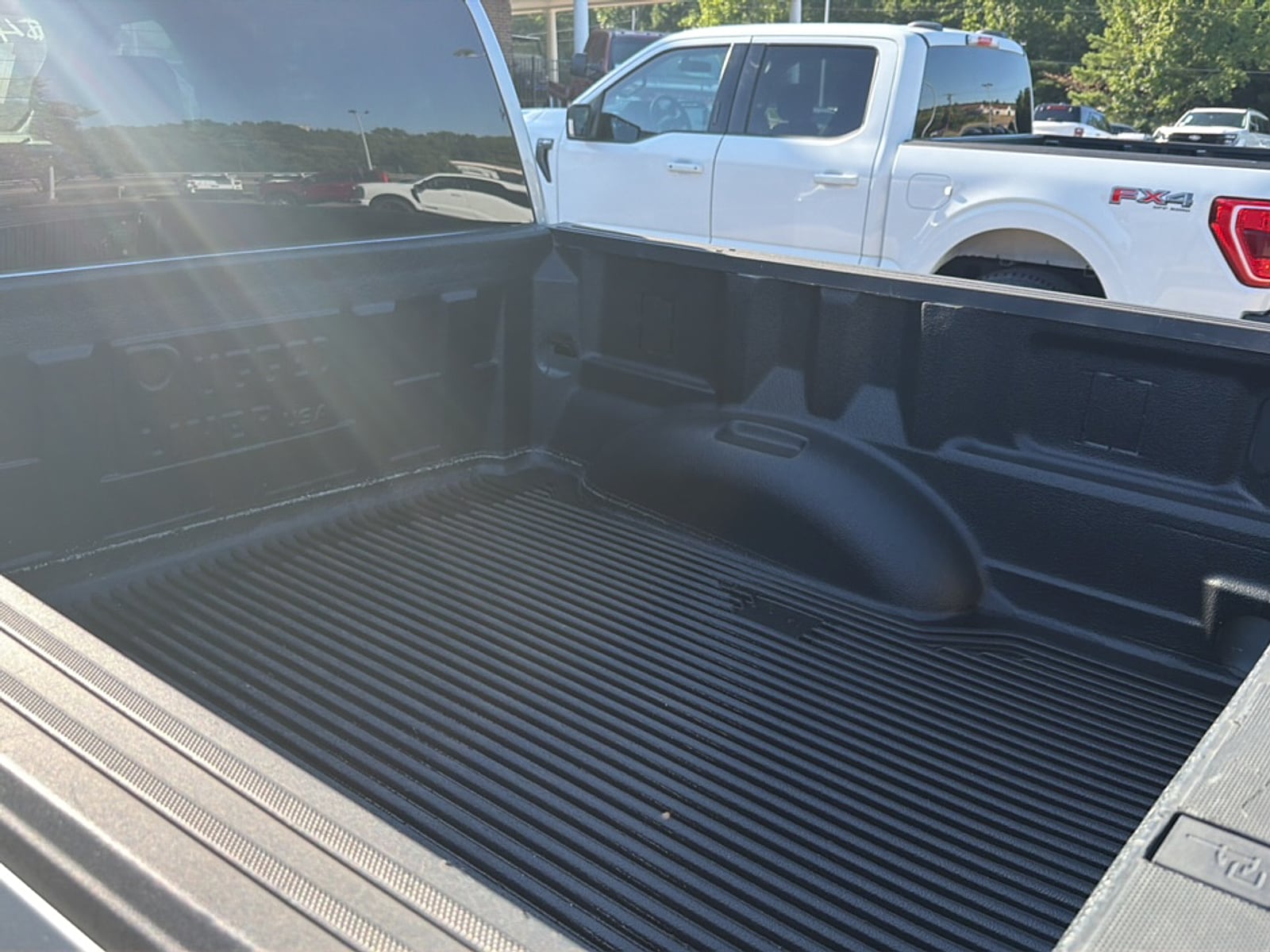 2022 Ford F-150 XLT - Photo 8