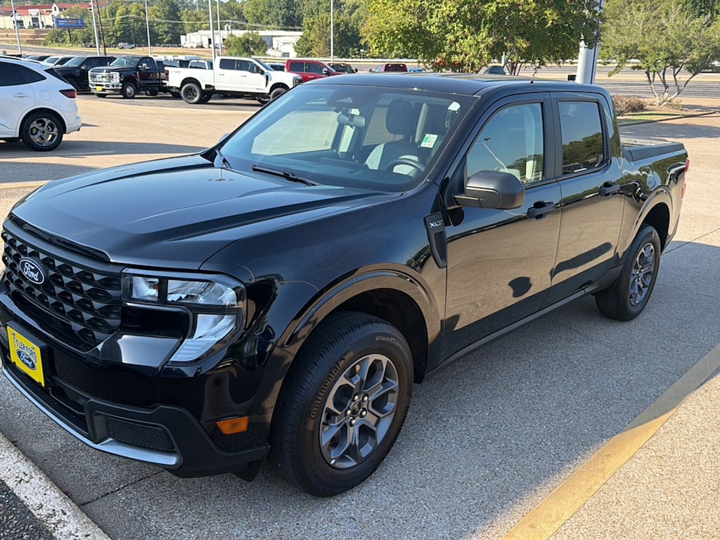 Used 2025 Ford Maverick XLT