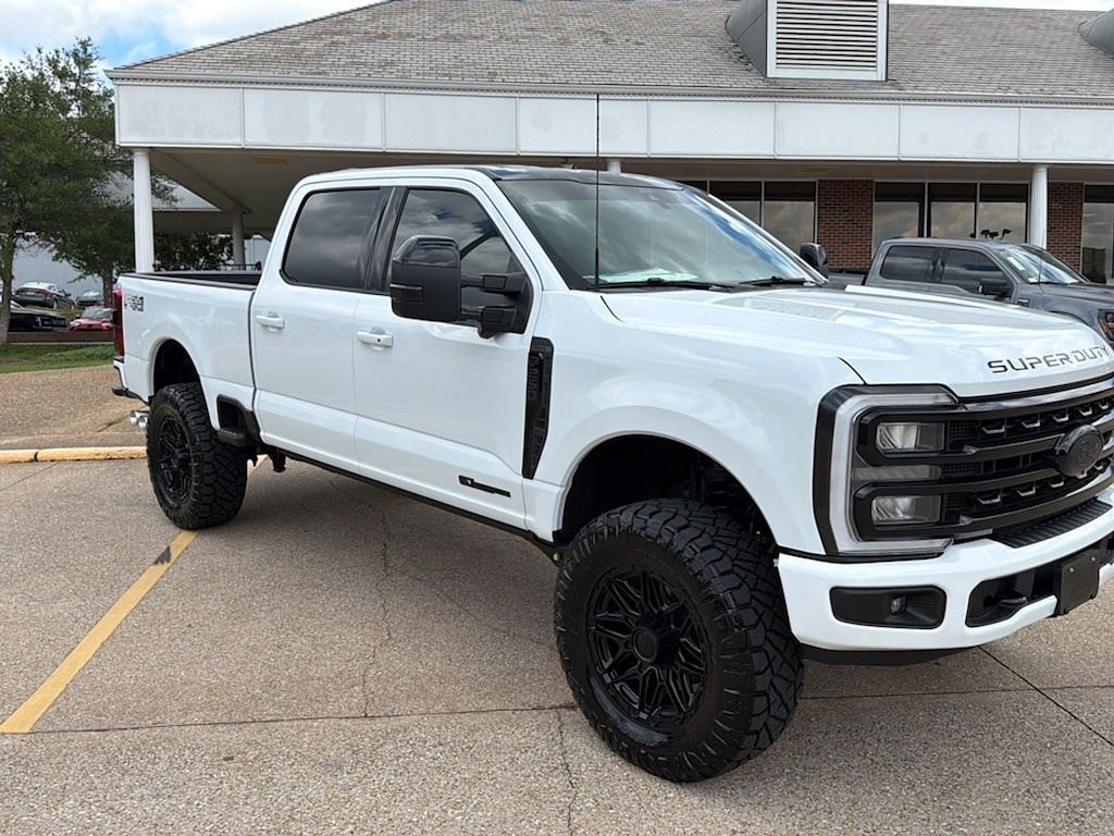 New 2026 Ford F-250 Lariat TRUCK