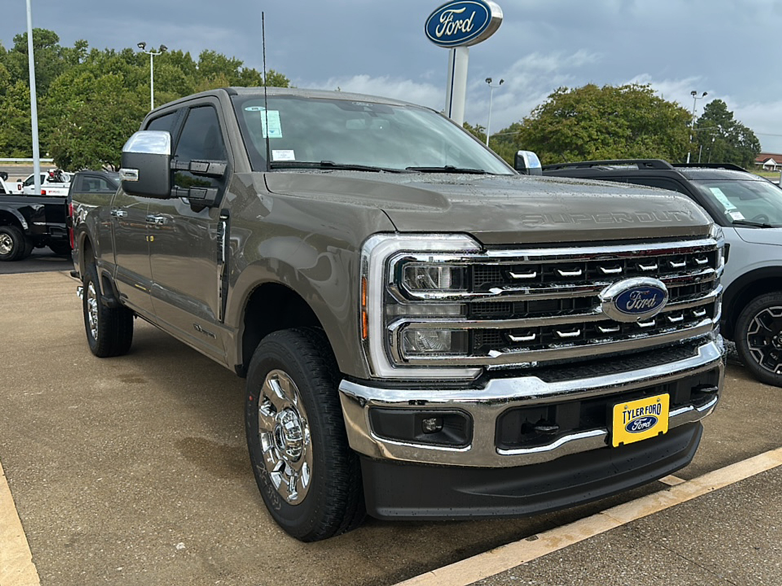 New 2026 Ford F-250 Lariat