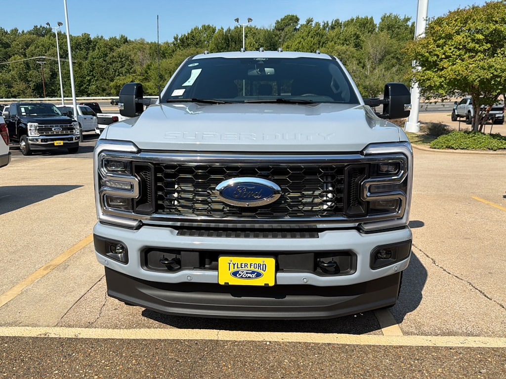 New 2026 Ford F-350 Platinum