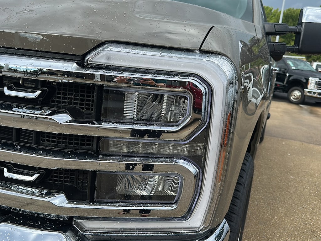 New 2026 Ford F-250 Lariat