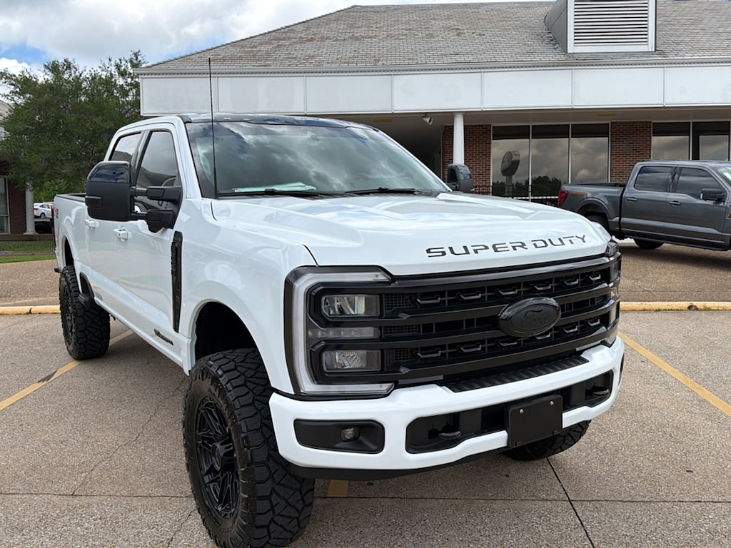 New 2026 Ford F-250 Lariat TRUCK