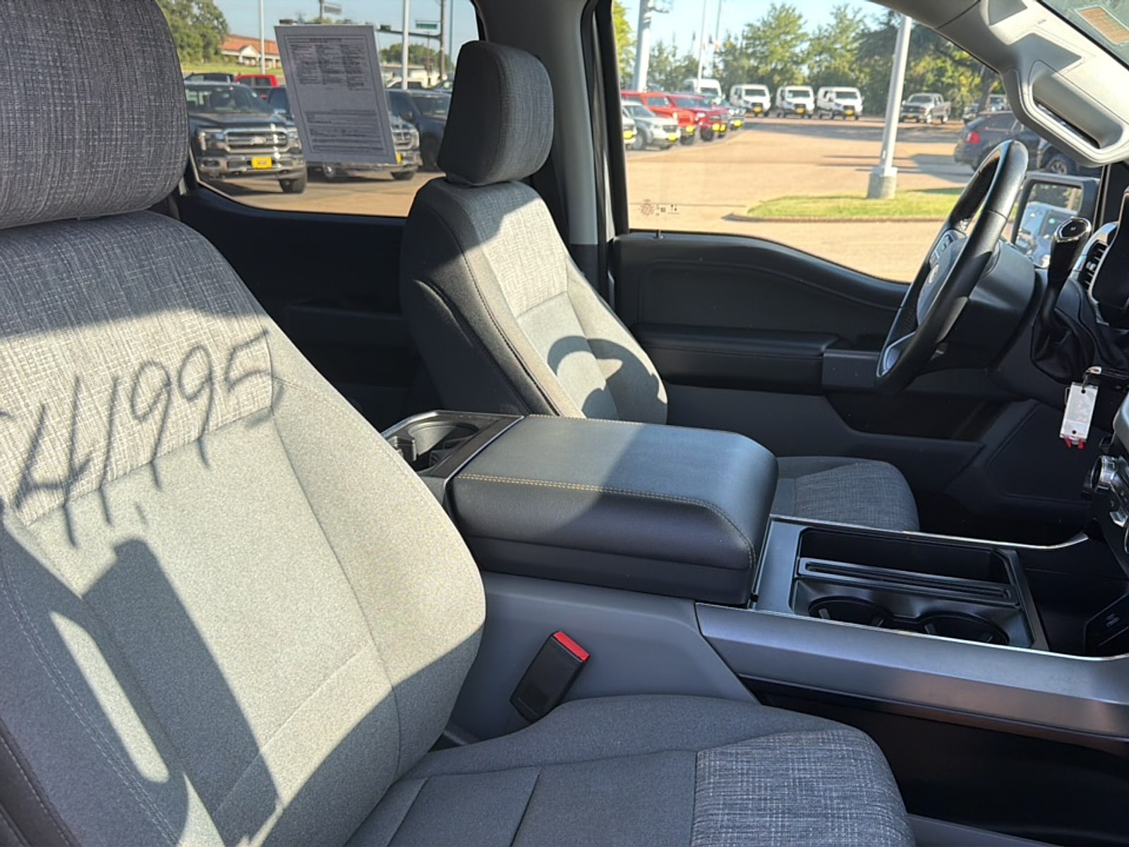 2022 Ford F-150 XLT - Photo 14