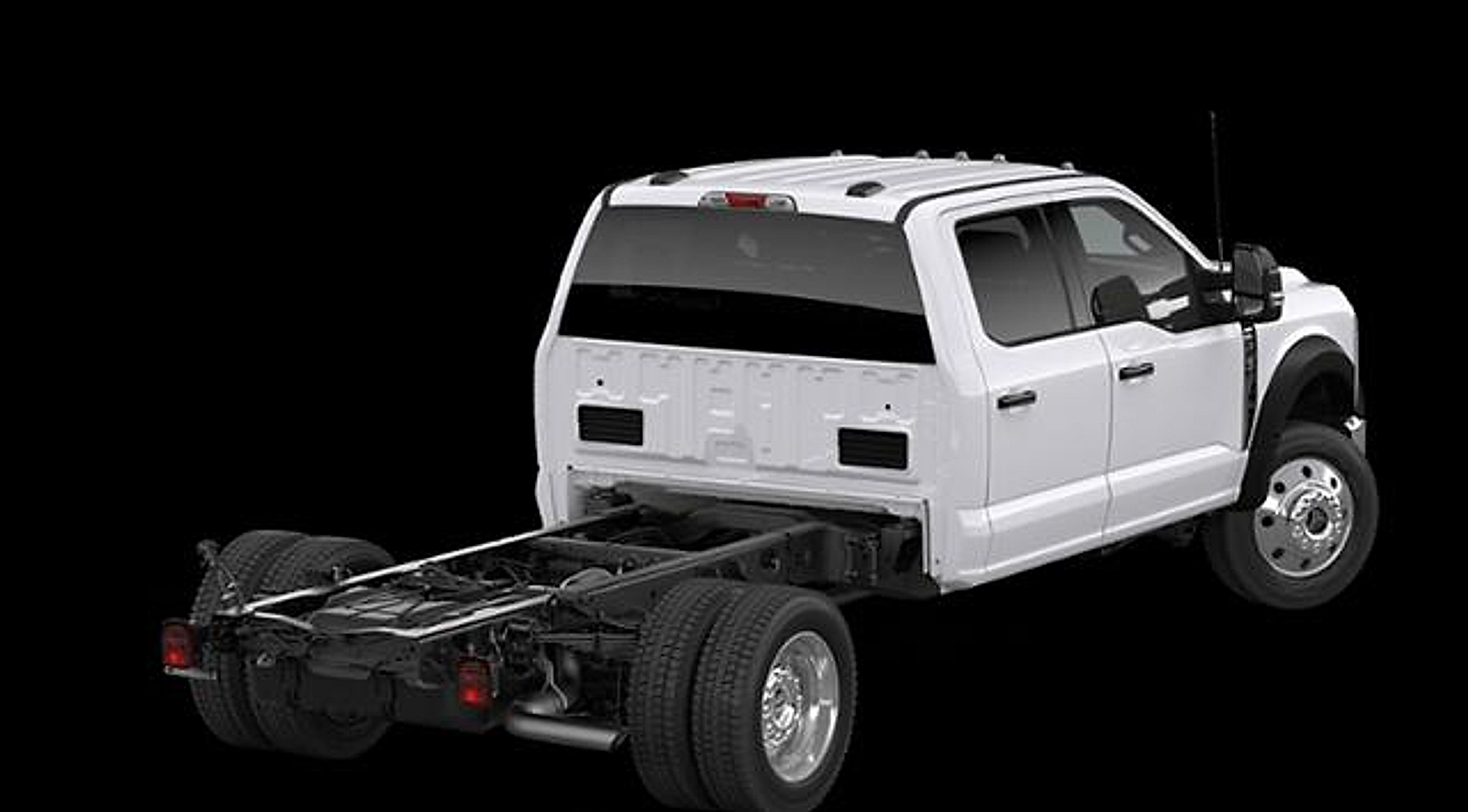 New 2026 Ford F-450 Chassis Lariat