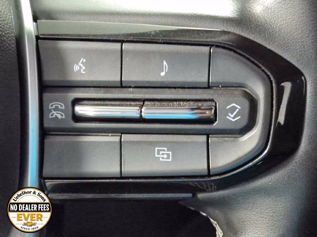 2023 Chevrolet Colorado LT - Photo 14