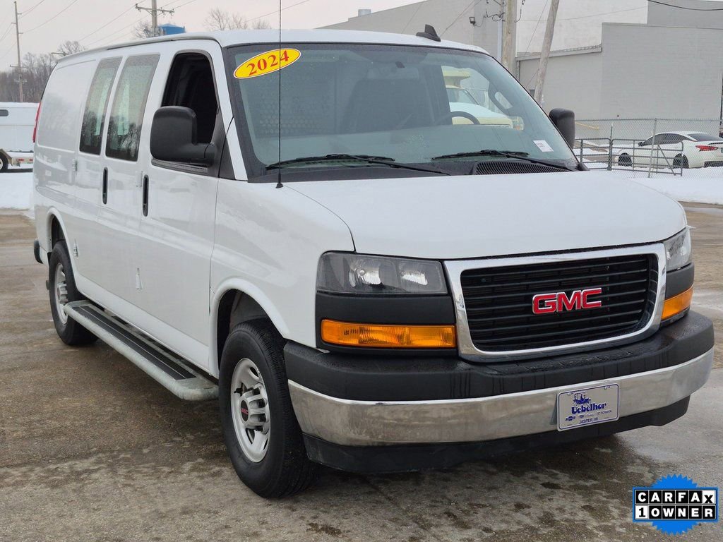 2024 GMC Savana Cargo