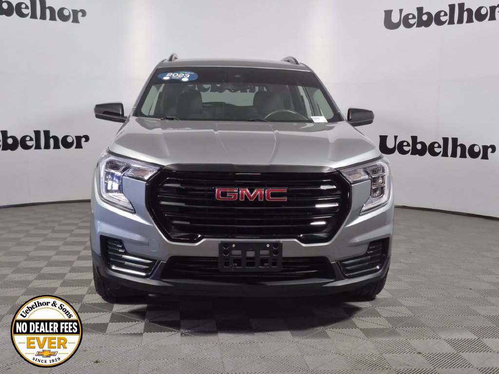 Used 2023 GMC Terrain SLE SUV